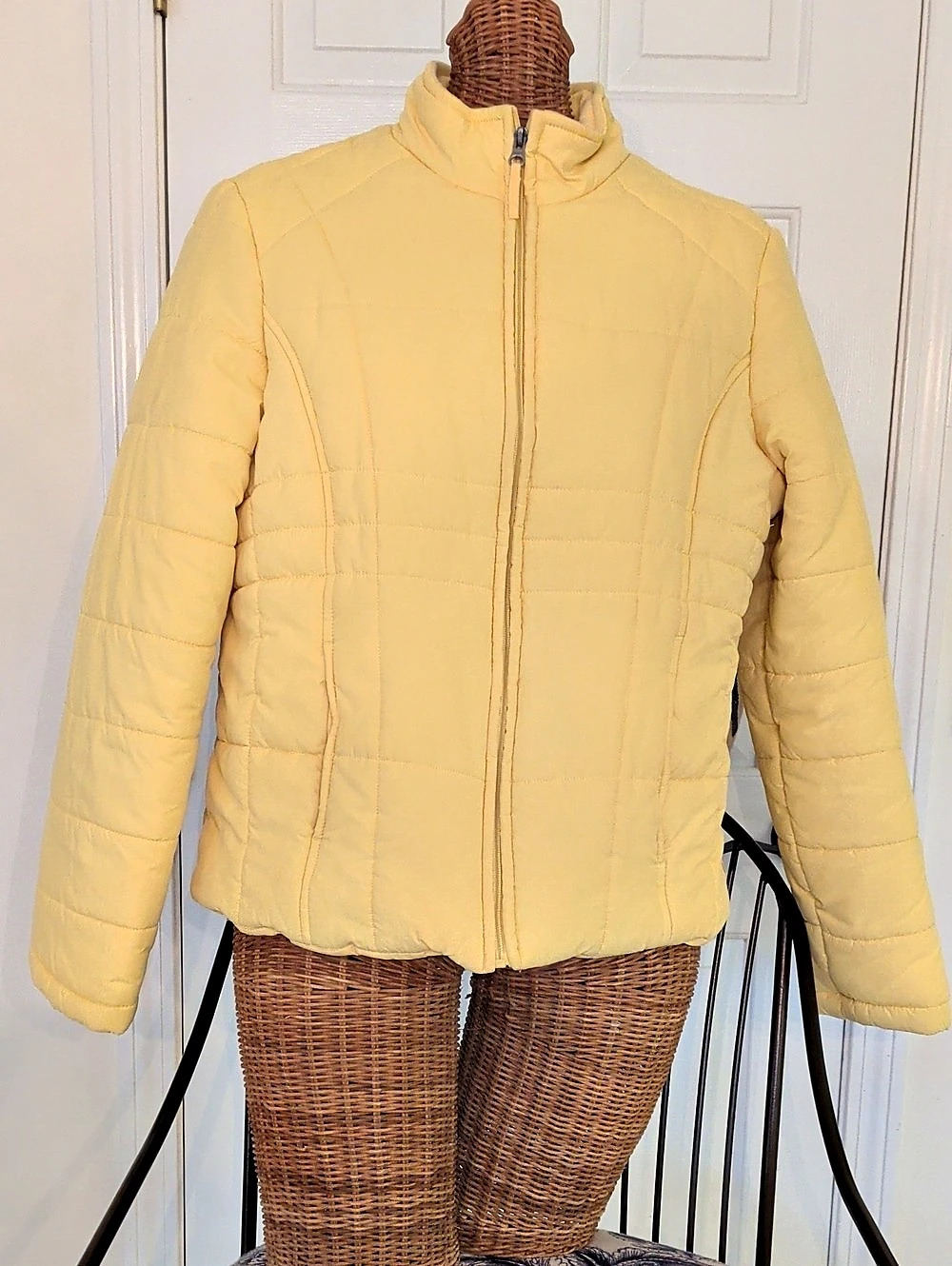 Athletic Works Puffer Jacket Women's Yellow Size Large